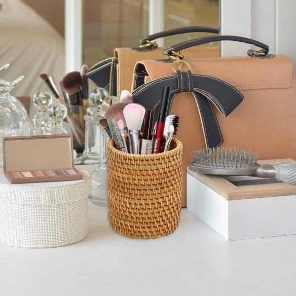 2 Pack Cylindrical Rattan Pencil Holders Marker Pen Storage Rack China Supplier - Image 7
